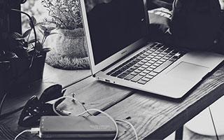 e星体育-澳网男女单四强出炉 德约科维奇将迎战辛纳